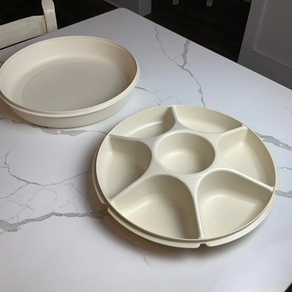 Vintage Tupperware divided serving tray with lid